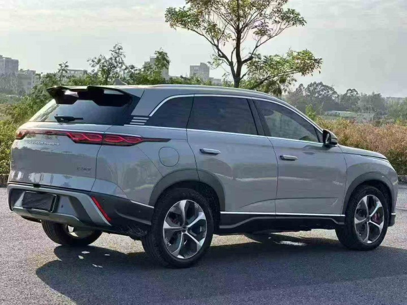 深圳24年比亚迪护卫舰9