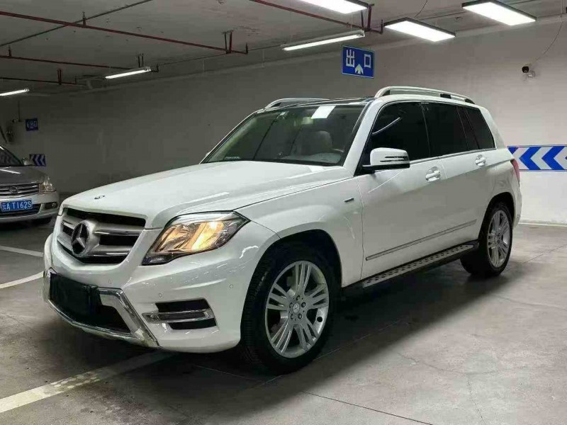 成都15年奔驰GLK2