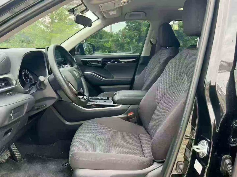 珠海24年丰田汉兰达4