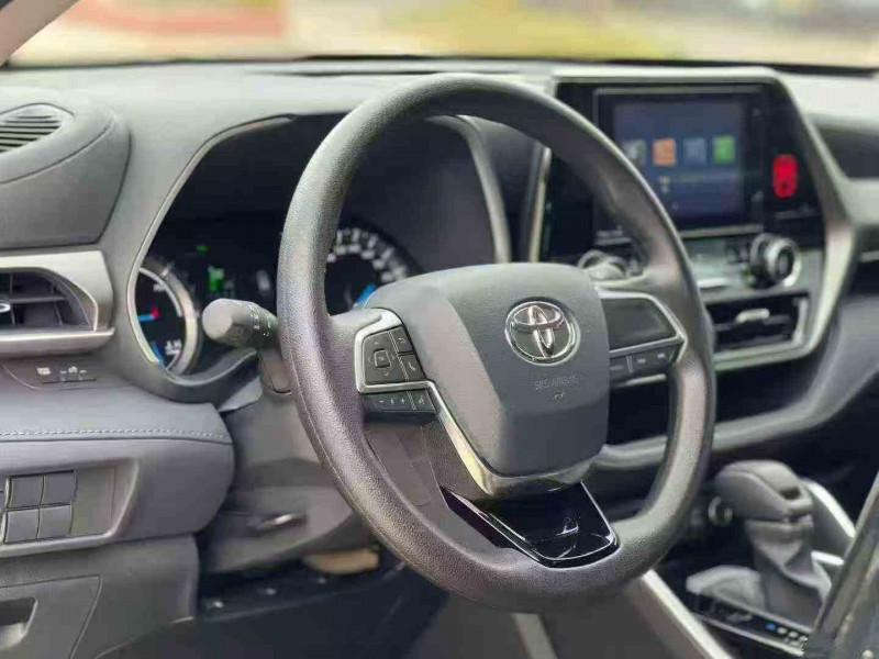 珠海24年丰田汉兰达6