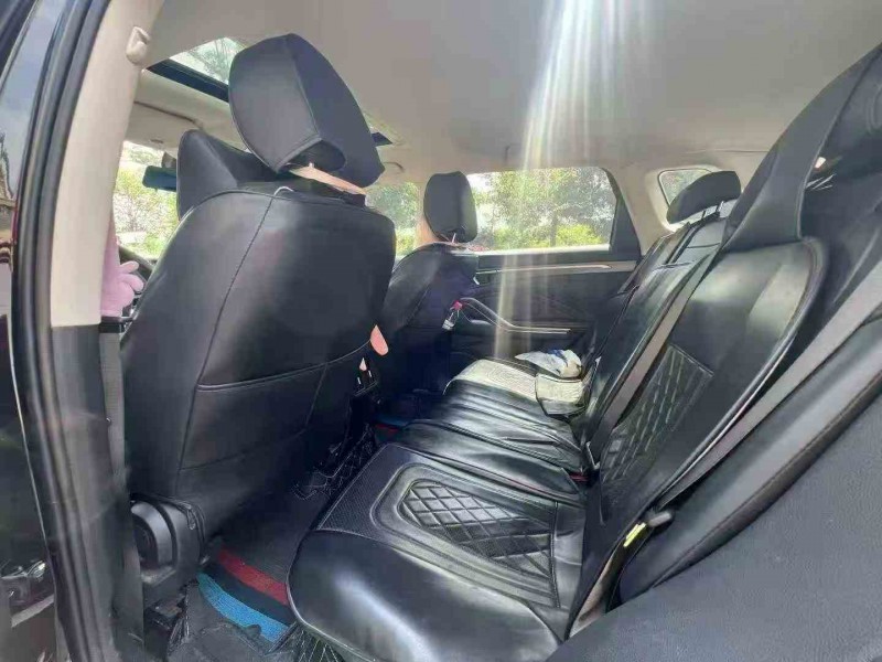 泸州23年奔腾T556