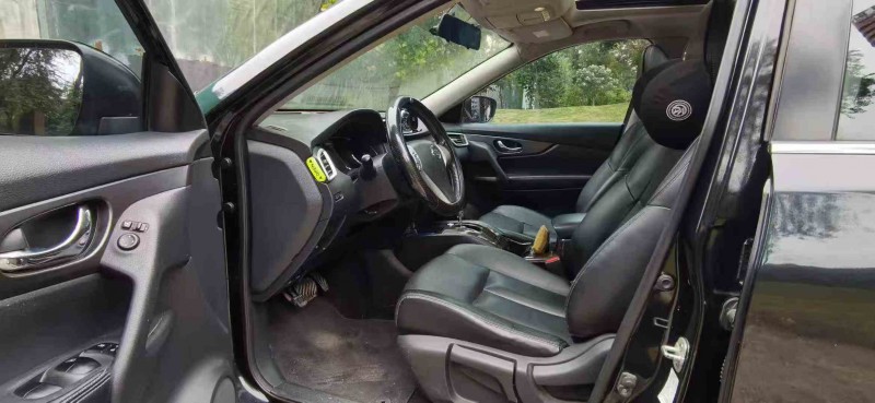 泸州16年日产奇骏5