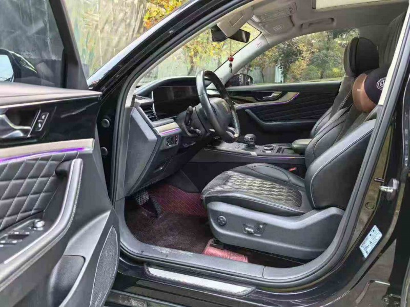 遂宁21年红旗HS55