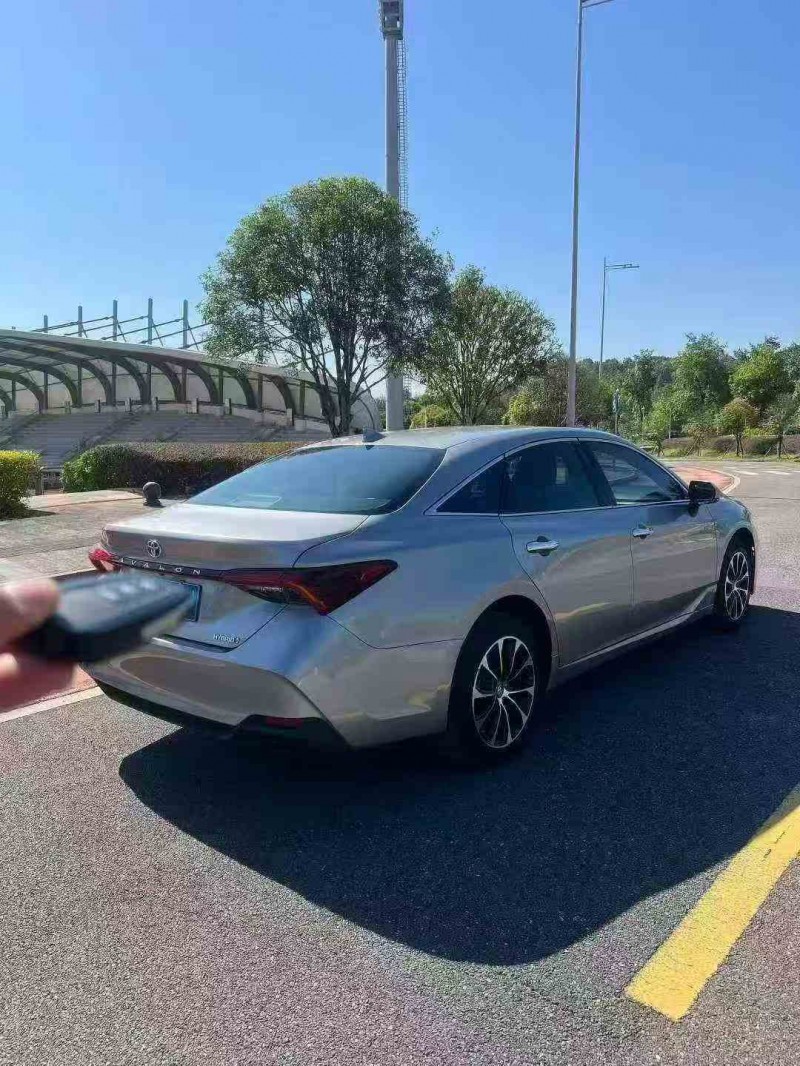 北海22年丰田亚洲龙7