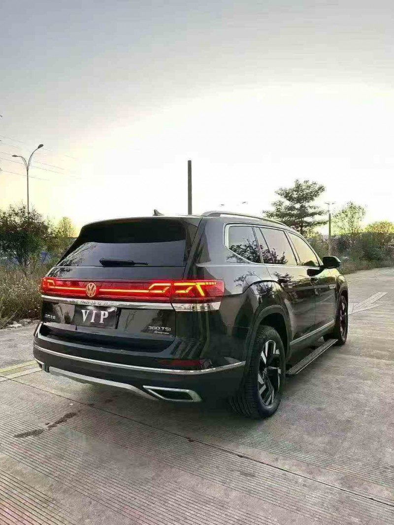 北海21年大众途昂8