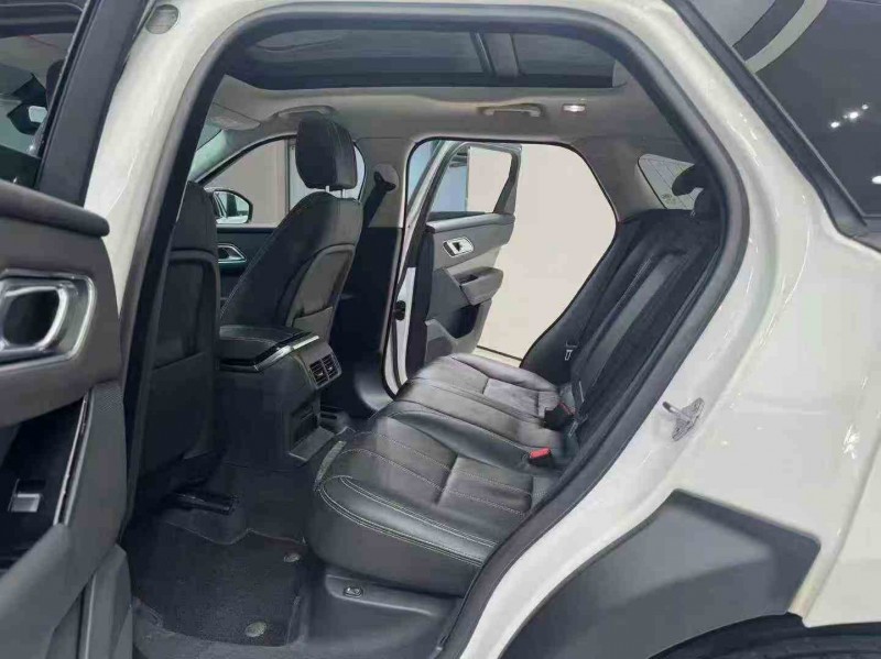 泸州17年路虎揽胜星脉6