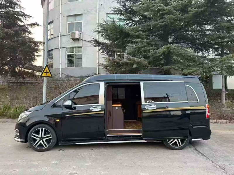 东营20年奔驰威霆3