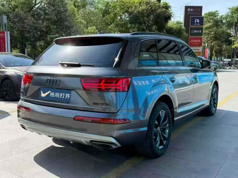 深圳18年奥迪Q78