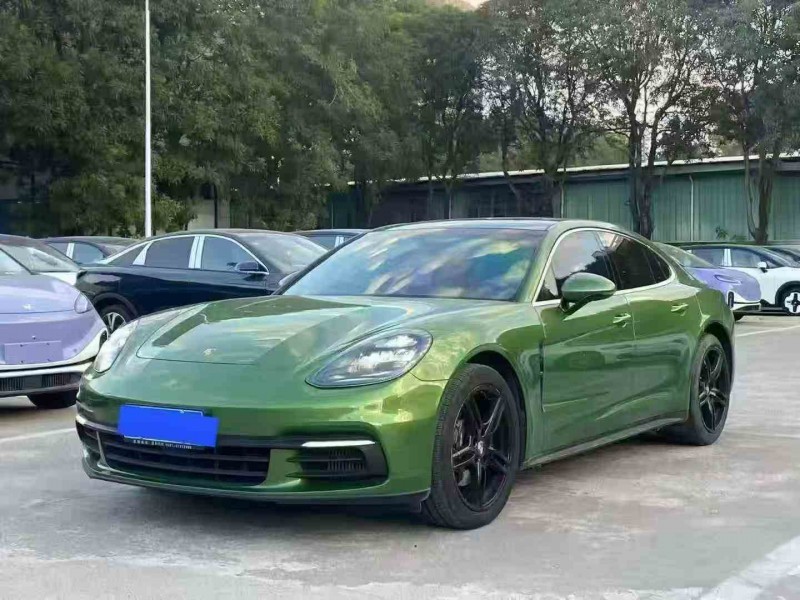 莆田19年保时捷帕拉梅拉2