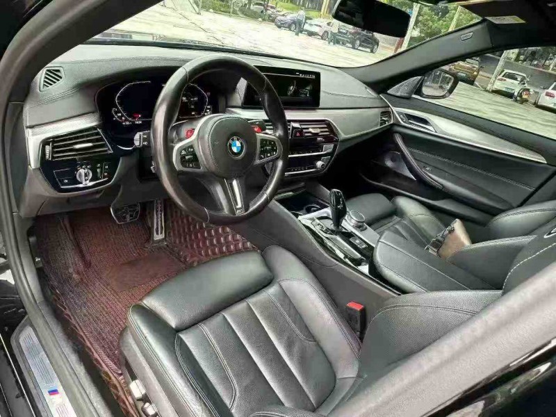 重庆20年宝马5系4