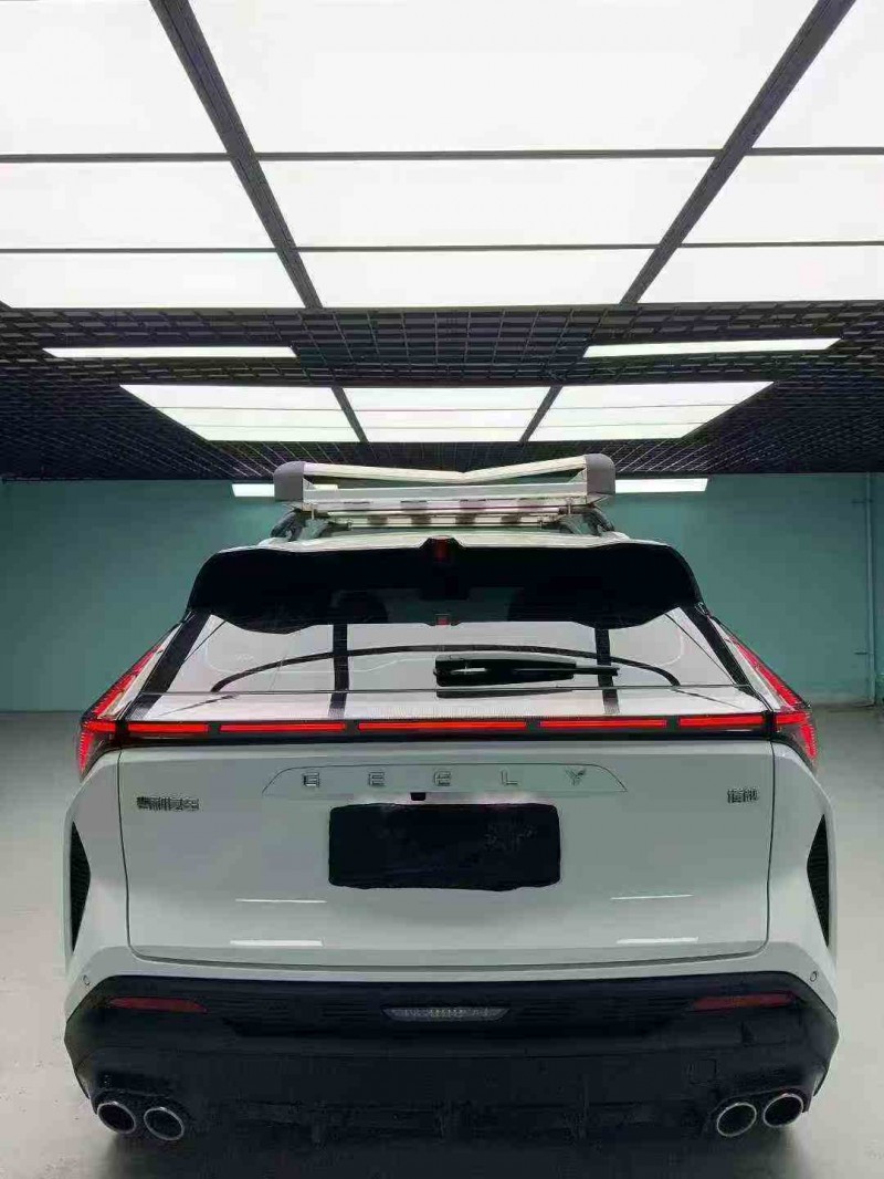 泸州24年吉利博越9