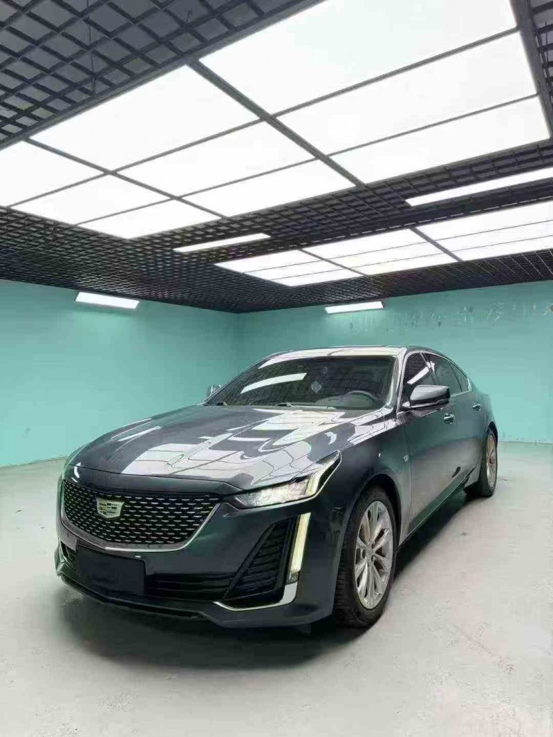 泸州22年凯迪拉克CT52