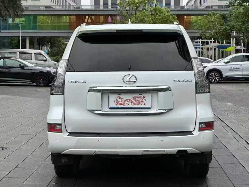 佛山17年雷克萨斯GX9