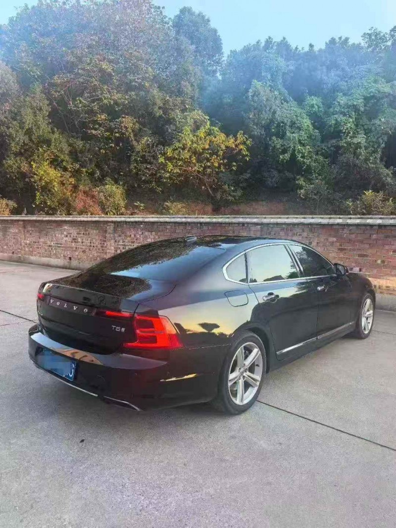 衡阳19年沃尔沃S907