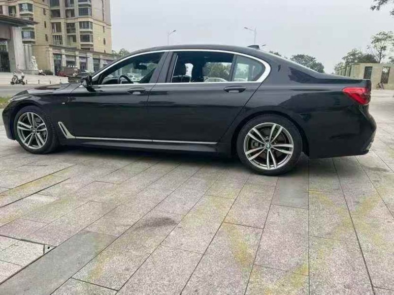 萍乡18年宝马7系8