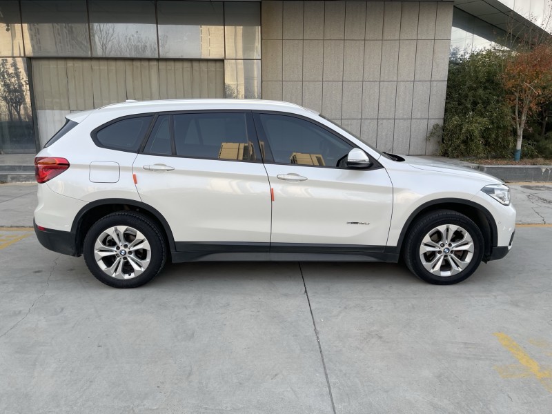 济宁17年宝马X18