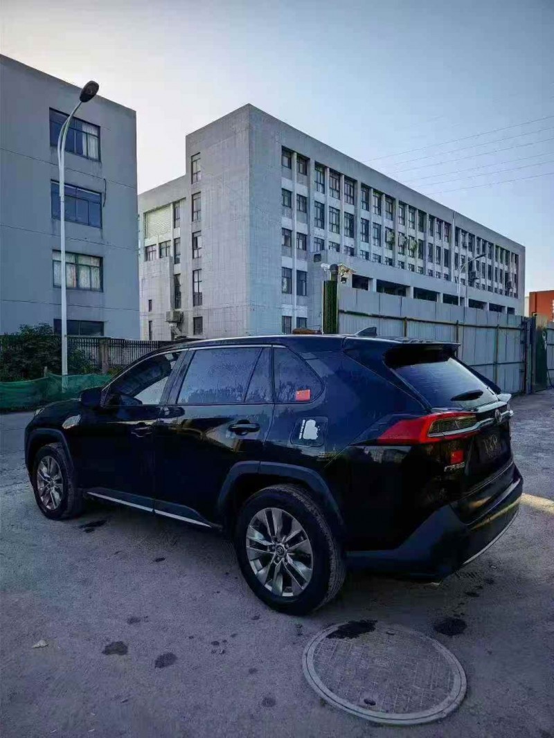 温州21年丰田威兰达8