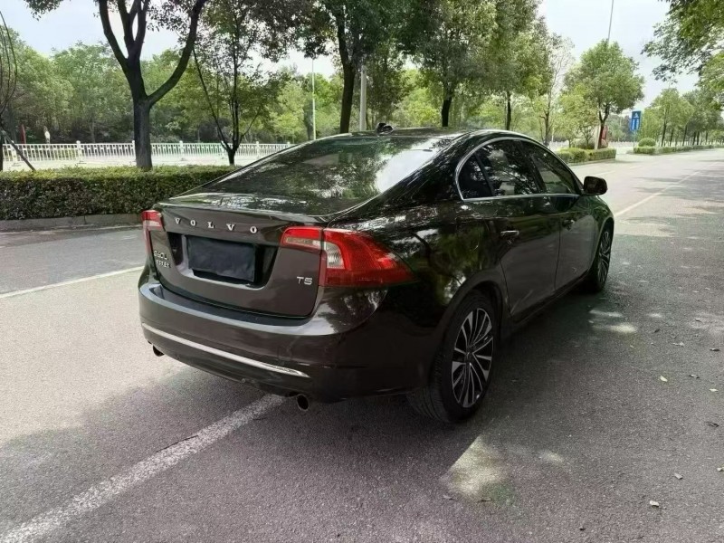 娄底18年沃尔沃S60L8