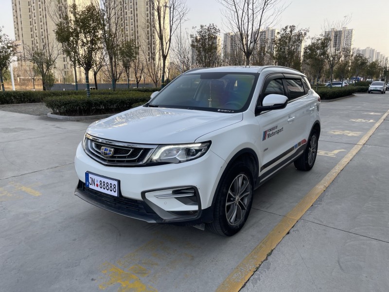 济宁18年吉利博越3