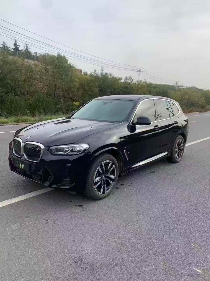 保定24年宝马IX33