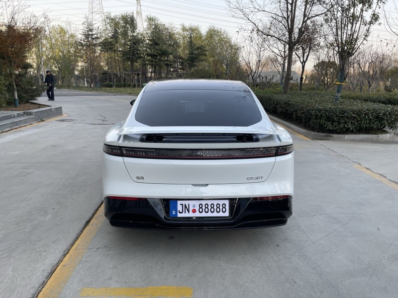 济宁25年东风奕派9