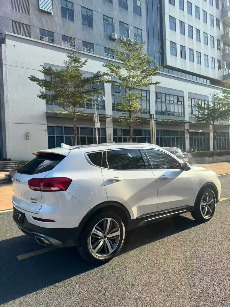 江门17年哈弗H68