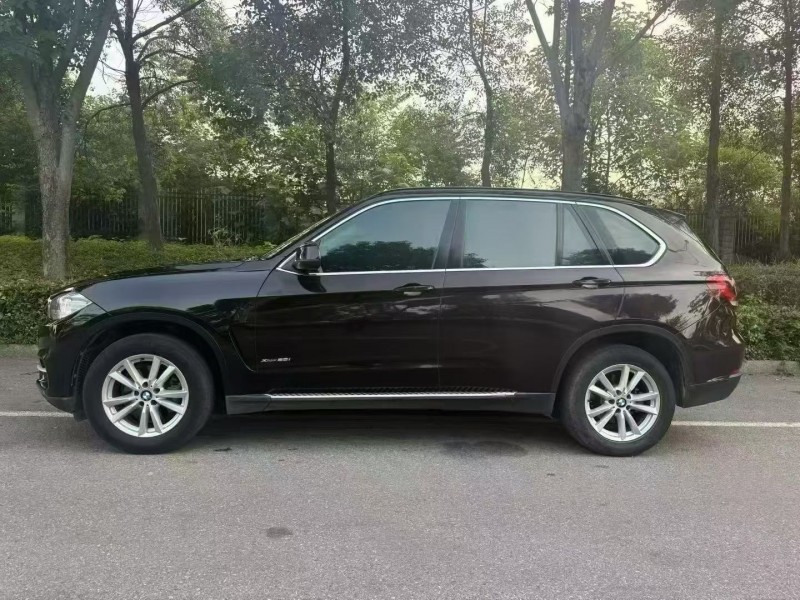 娄底16年宝马X57