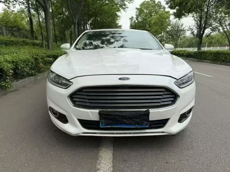 娄底14年福特蒙迪欧1