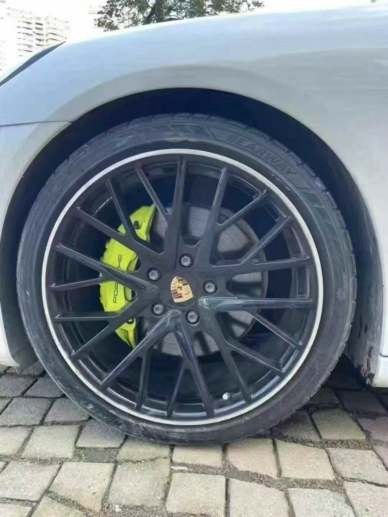 深圳15年保时捷帕拉梅拉7