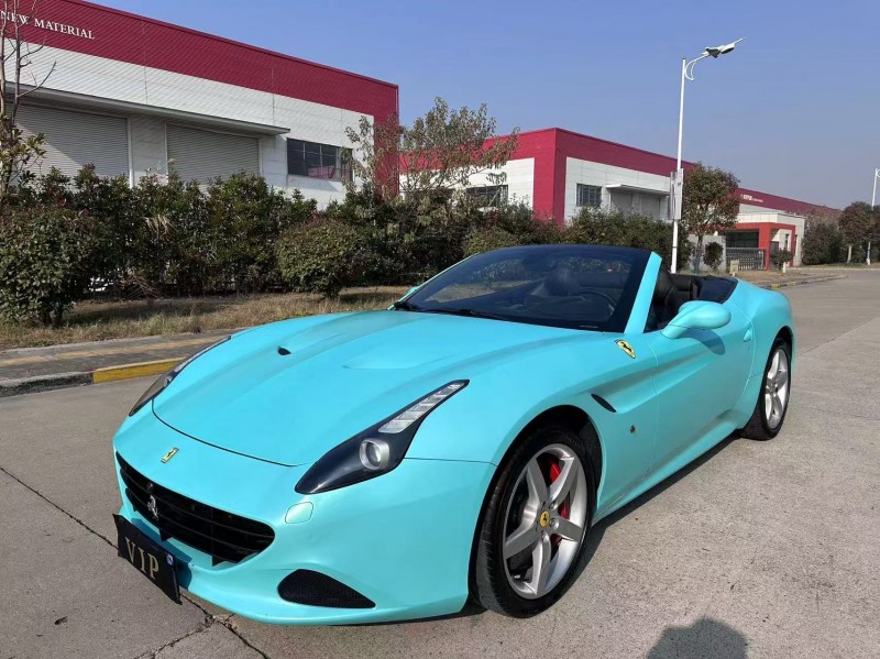 盐城15年法拉利California T2