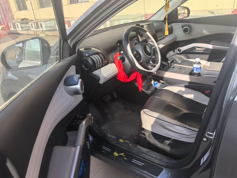 太原24年比亚迪元4