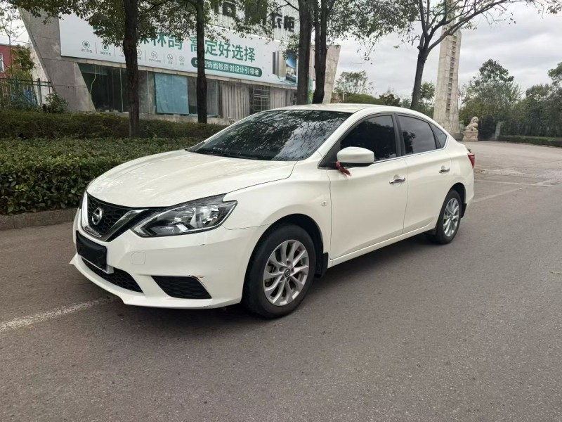 娄底22年日产轩逸2