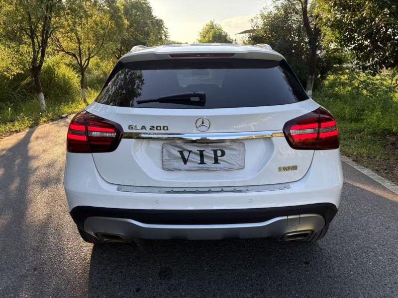 萍乡18年奔驰GLA4