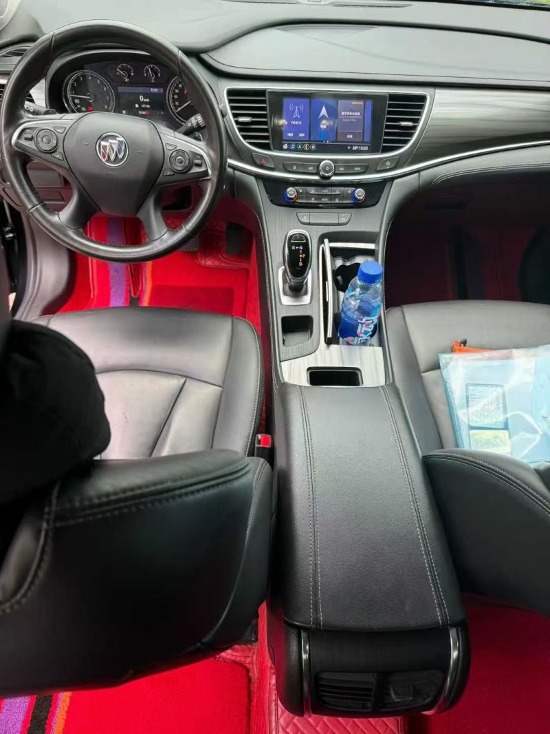 萍乡21年别克君越8