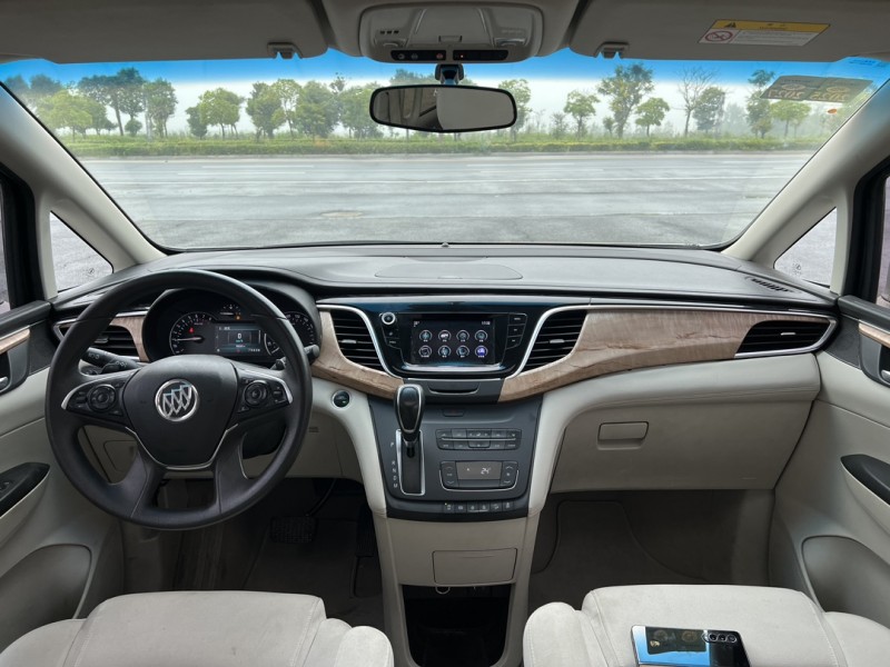 盐城17年别克GL87