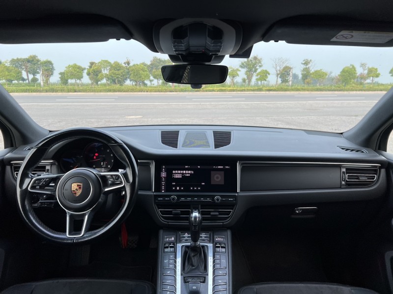 盐城19年保时捷Macan7