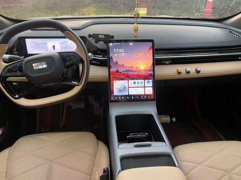 郑州24年吉利银河8