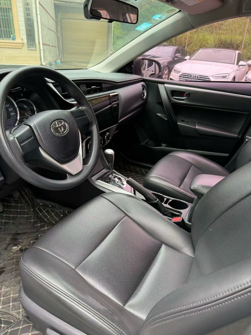 萍乡18年丰田考斯特5