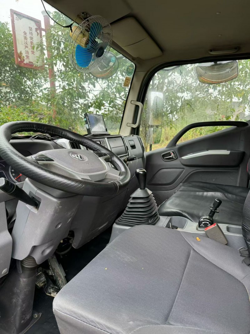 萍乡19年福田奥铃8