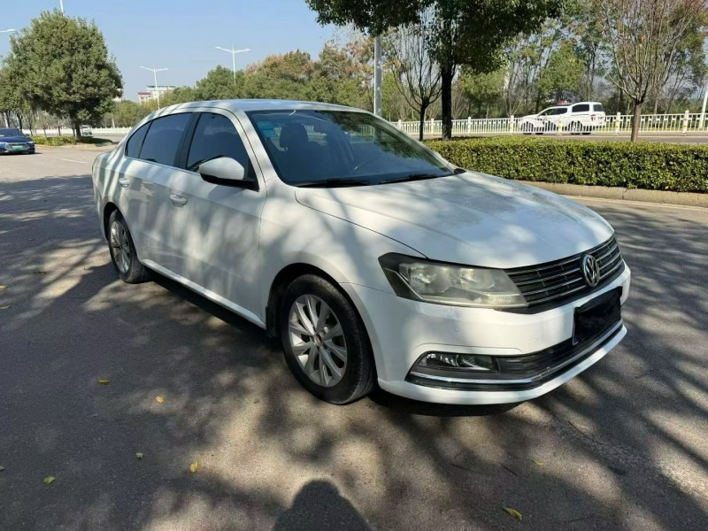 娄底16年大众朗逸3