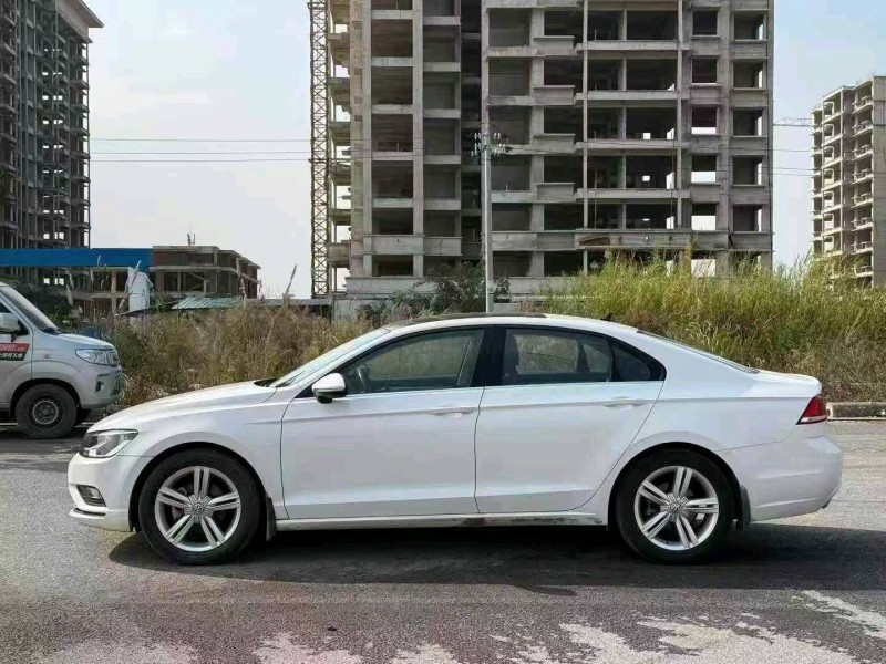 贵港17年大众凌渡6