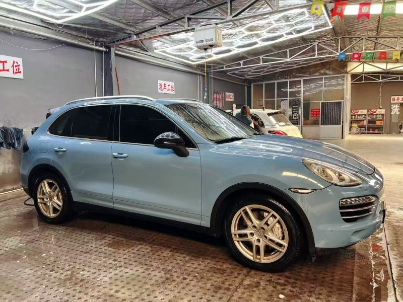 潍坊12年保时捷卡宴2