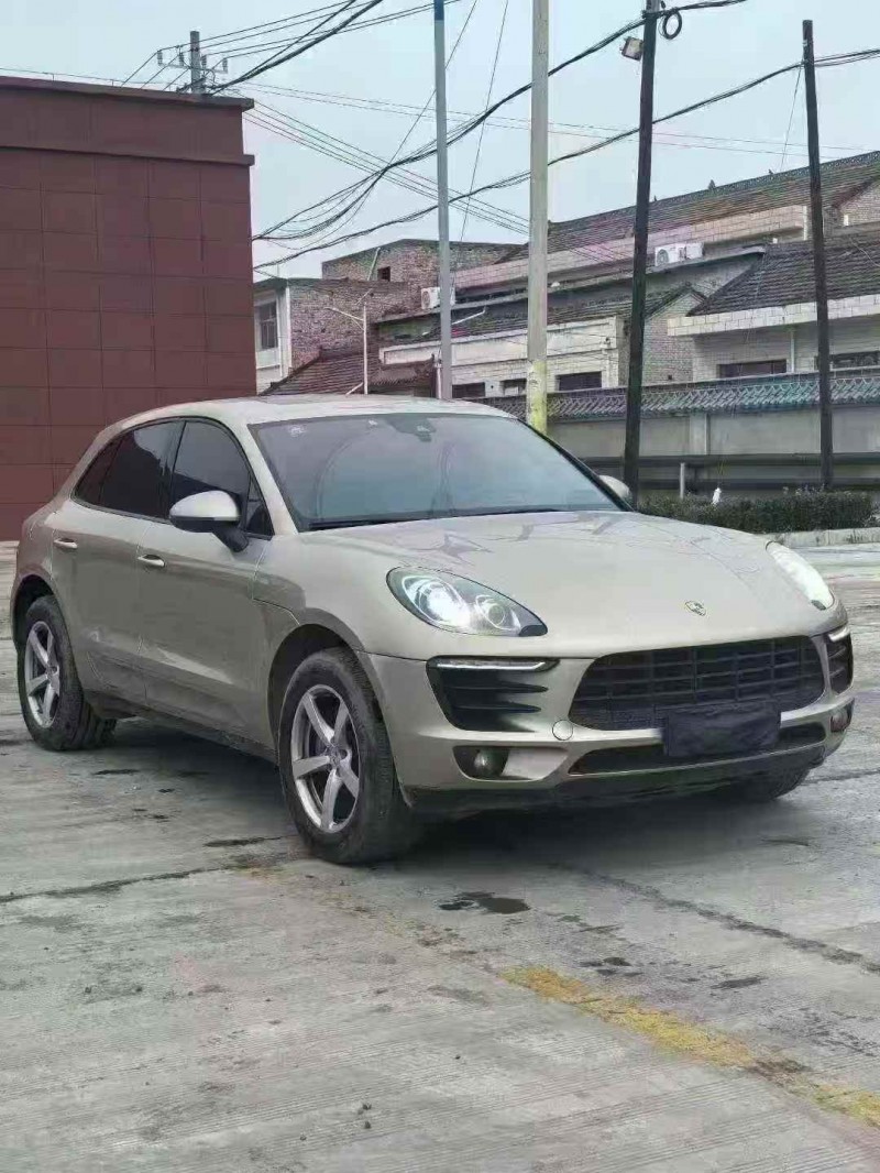 常州16年保时捷Macan3
