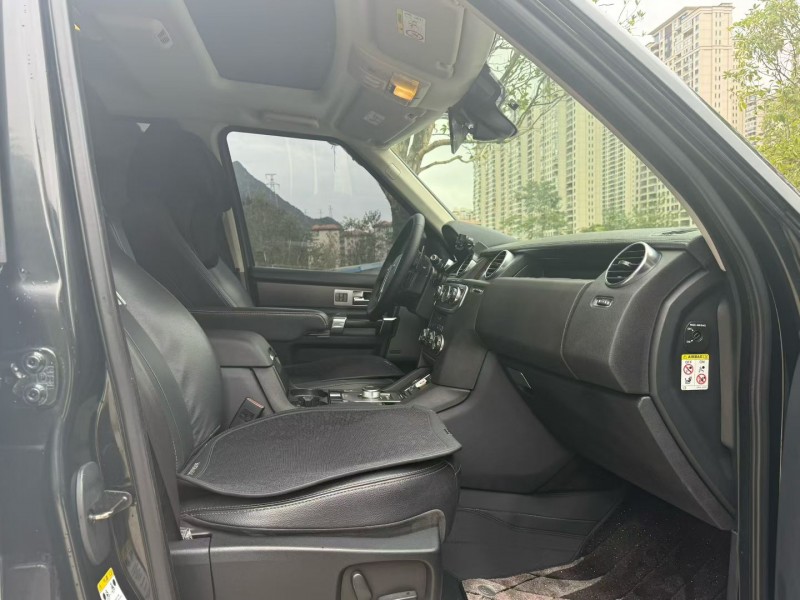 六盘水15年路虎发现6