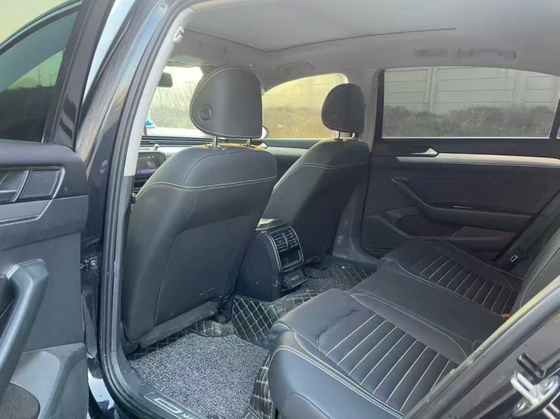 郑州20年大众迈腾7