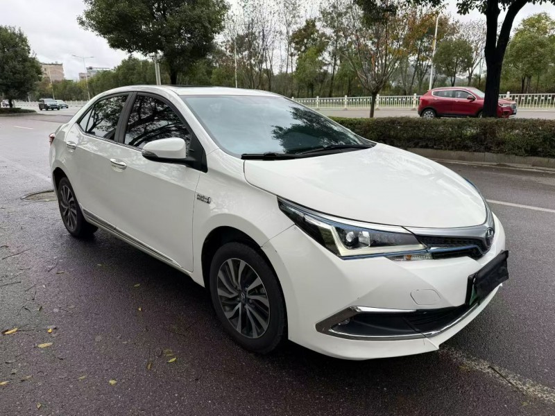 娄底21年丰田卡罗拉3