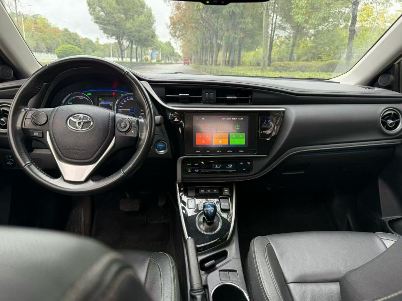 娄底21年丰田卡罗拉5