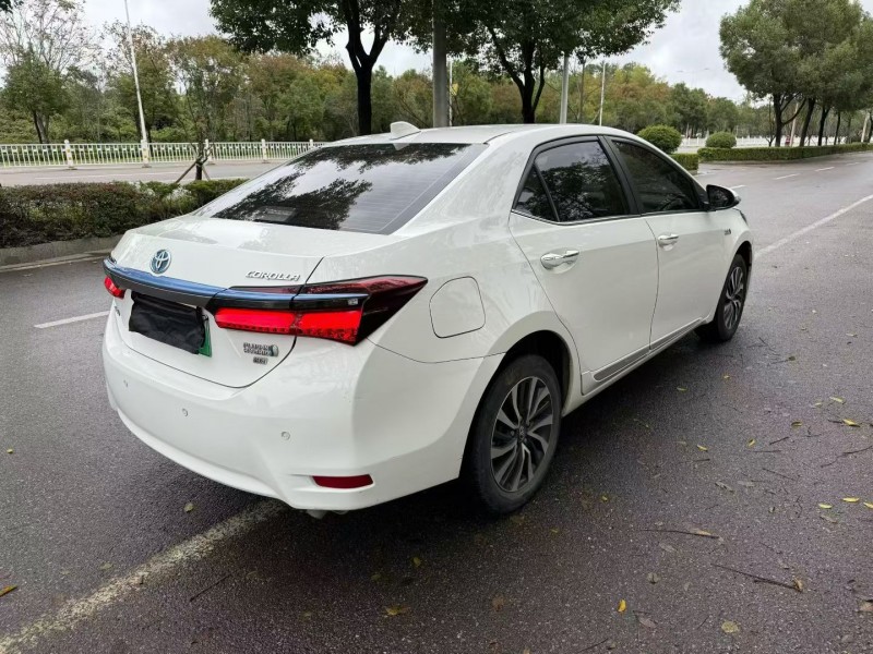 娄底21年丰田卡罗拉8