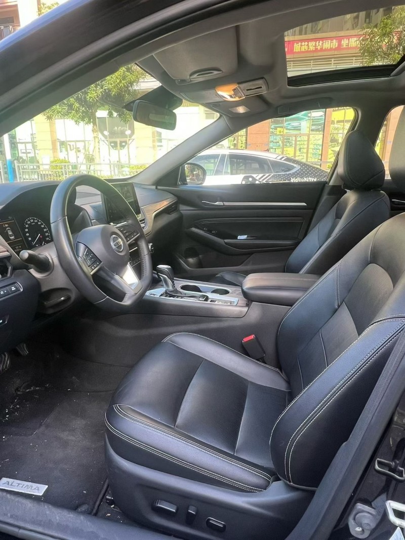 东莞22年日产天籁4