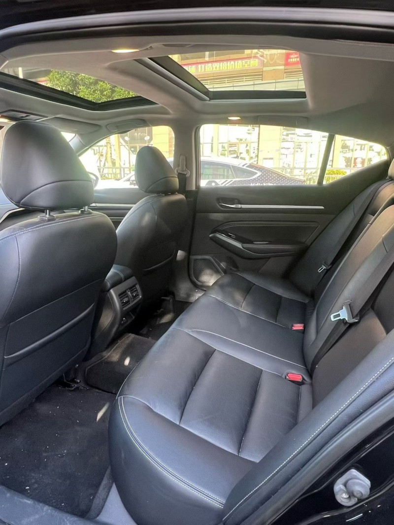 东莞22年日产天籁6